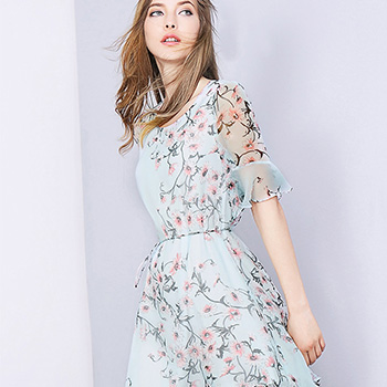 糖力 2016秋季新品欧洲站 红色简约纯色淑女收腰显瘦蓬蓬裙连衣裙 荔枝红 红色 XL